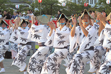 篠山デカンショ祭７万5000人が来場 やぐら囲み総踊り 丹波新聞