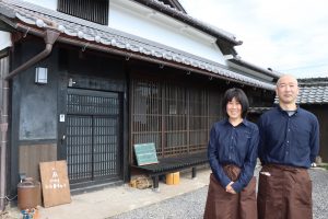 カフェ店長は お坊さん 元パティシエが古民家で開業 ゆったりと憩いを 丹波新聞