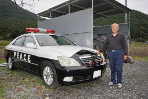 びっくりするわ ポイ捨て防止に偽パトカー 本物そっくり 効果てきめん 丹波新聞