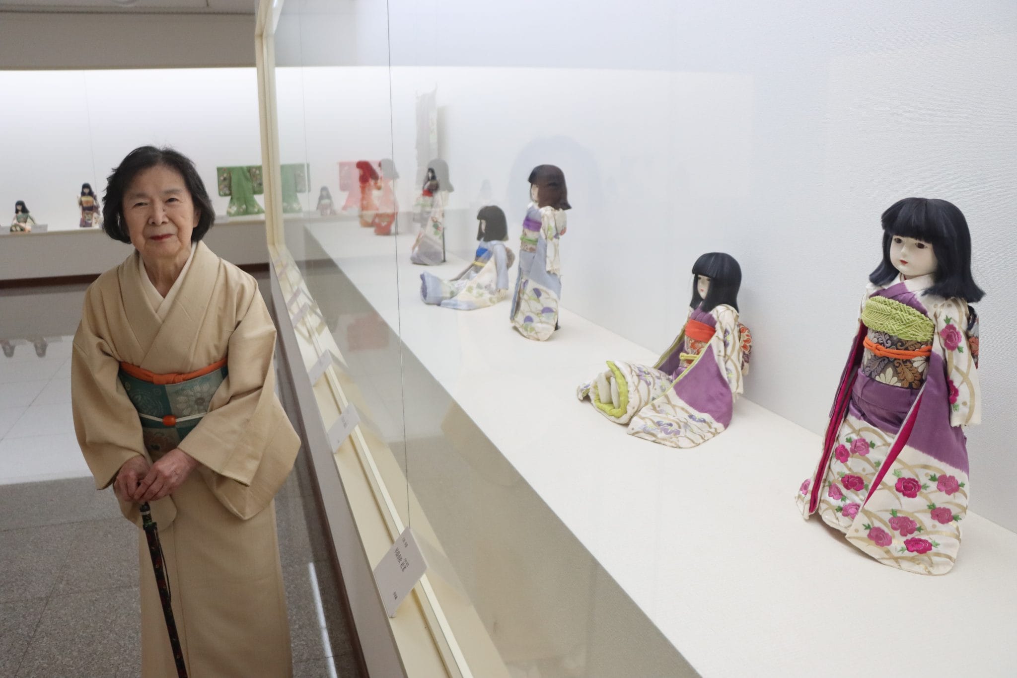 心温まる市松人形 染色から手がける作家が作品展 季節感あふれ色鮮やか - 丹波新聞