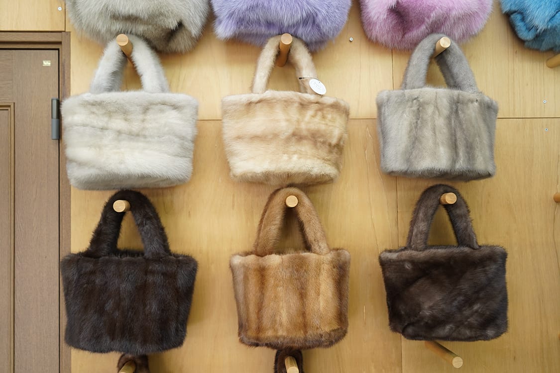 ミンクのリアルファーバッグ - 丹波新聞